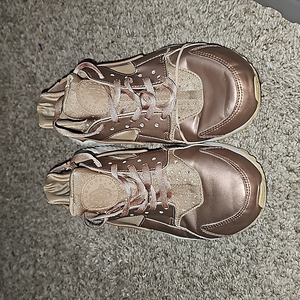 Nike Huarache Run Rose Gold W7 - Picture 2 of 5